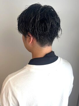 モニカ ヘアー(monica Hair) メッシュ ホワイトブロンド ニュアンスパーマ メンズパーマ 20代