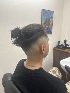 グリーン ザ バーバー(GREEN THE BARBER) マンバンフェード