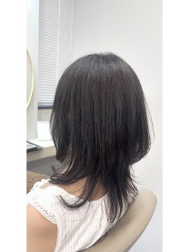 アオ 花咲町(a-o) 大人可愛いハッシュカット♪