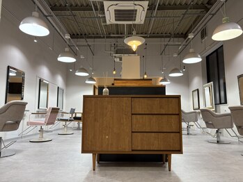 ナンバーフォーナチュラル 戸祭(NO4 natural)の写真/元今泉で人気の《NO4natural》が待望の2店舗目をOPEN！上質な商材を使用した信頼できる高い技術力が魅力♪