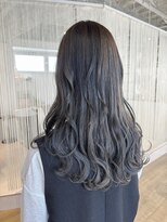 ヘアーサロン クスキ(hair salon KUSUKI) グレージュすこしネイビー 6レベルカラー