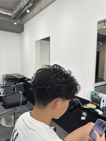 テーラヘアー 五井(TELA HAIR) センターパート × フェザーラルフパーマ
