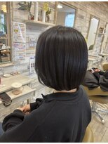 フゥカ 売市店(fuka)&nbsp;【秋スタイル】ショートボブ×ダークグレージュ　八戸