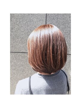 デザインフォーヘアー(De:sign for Hair) ハイトーンベージュボブ