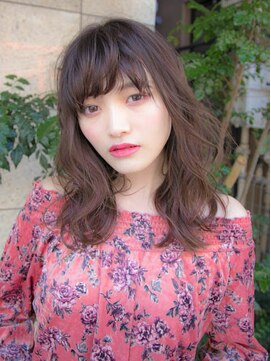 ルティア(Lutia) シースルーバング　アッシュブラウン　グラマラスカール