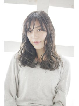 ゴッドハンド 横浜店 透けバングのナチュラルミックスカール◎30代40代50代60代