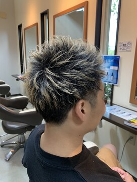 グリーンルーム(Green Room) 【Green Room 佐藤】ハイトーンショートスタイル