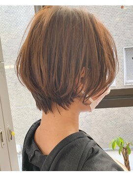 エミュスト(Emuest) 大人目ショートカット