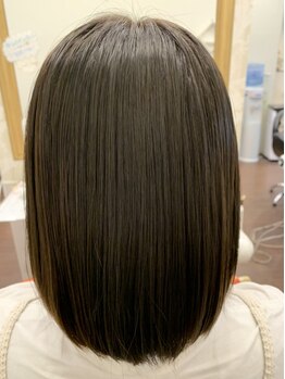 【コタクチュールでヘアケアも◎】艶感が続くストレートヘアを実現します！つい触りたくなる髪質に☆