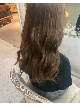 ロイジー(roijir) 【roijir 表参道】ミルクティーベージュ×韓国風ロング