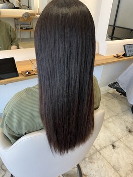 エム(emu) 髪質改善30代40代50代/似合わせ大人可愛い叶えます/ロング