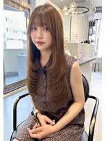 リリー(Lilley)&nbsp;松岡宏海韓国へア／韓国風ヘア／顔まわり/レイヤー/前髪