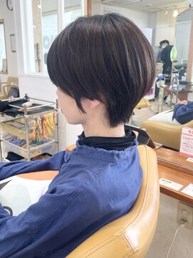 モリオ フロム ロンドン 成増店 【morio成増/米村】耳掛けショート