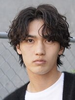 フィフス(fifth)&nbsp;波巻きスパイラルパーマ原宿マッシュウルフセンターパートメンズ