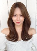 暗髪でも出せるこなれ感フェイスレイヤー×ナチュラルセミロング