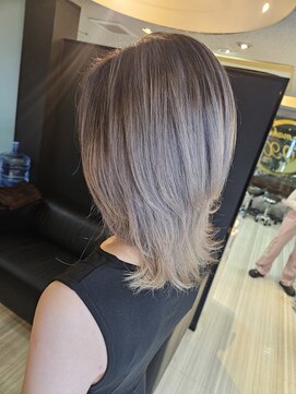 ヘアメイク フォックス 錦店(hair make FOX) 透明感アッシュ/ミディアムレイヤー