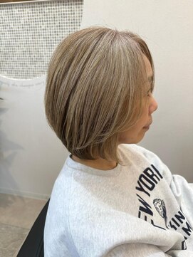 ロアン 宗像店(roan) 脱白髪カラー&レイヤーボブ