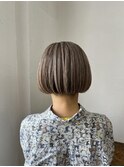 ショートボブ