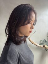 シウン(SIUN.)&nbsp;ミディアムレイヤーカット