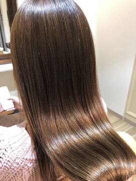 トゥーリ 筑紫野店(tuuli) tuuli筑紫野店☆艶髪ヘアエステ / 八谷昌直