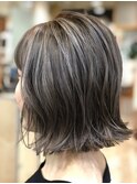 グレージュカラーケアブリーチ似合わせカット極細ハイライト