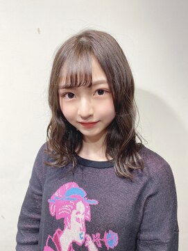 サロンドミルク 原宿(salon de MiLK) 【salon de MiLK 原宿】カーキアッシュ×ミディアムウェーブ