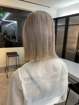 ラ キング(LA KING) White beige /oono