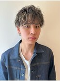 外国人風カーリーヘア　ハイライト　/10代20代30代