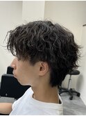 ショートウルフ/波巻きパーマ/アップバング