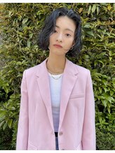 アンバー(AMBER) カットパーマ