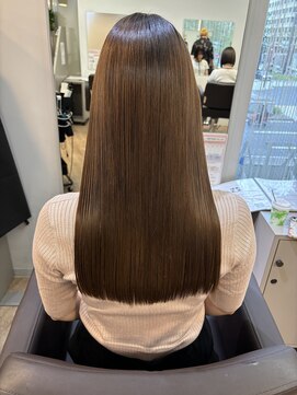 ジエクト ヴィシア(The Ect VIXIA) 縮毛ロング　美髪矯正　地毛風ストレート　縮毛矯正　髪質改善