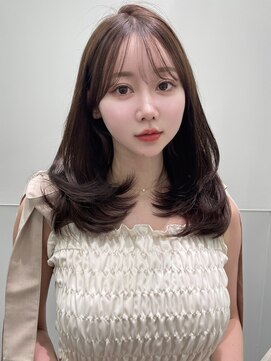 パルス ヨコハマ(PULSE yokohama) ミディアムレイヤーカット内巻き顔まわりレイヤーカット