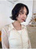 グレーベージュカラー透明感カラー切りっぱなしボブカット