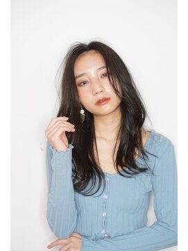 ルフュージュ バイ プロデュース 相模大野店(Refuge by Produce) 暗髪/レイヤーカット/長めバング