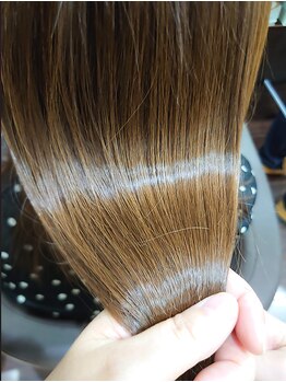 美容室エール アネックス(ANNEX)の写真/ずっと触っていたいサラサラ感!本格的なダメージ補修ができる"ハホニコトリートメント"が根強い人気◎