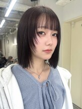 ロイオブジゼル(roi of GiseL) ショート ボブ レイヤー 暗めカラー 黒髪 前髪カット 10代20代