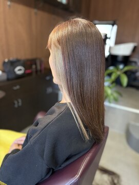 アオイ(Aoi) 白髪染め/インナーカラー/髪質改善