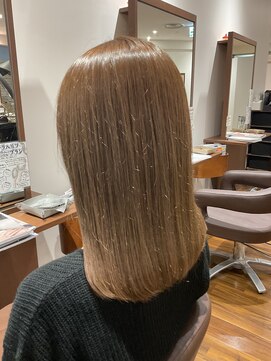 アミカ シーモール店(Amica) 明るめカラー