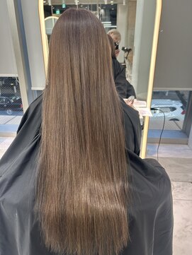 ロンドルピナス 小倉(Lond Lupinus) 黒髪カタログ/オリーブグレー/ココアベージュ/小顔に見せるヘア