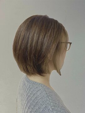 カミコーゼット グレイ(kamiko-Z Gray) 【炭酸シャンプー付き】カット＋カラー＋デザインカラー