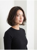 上品な内巻きボブ