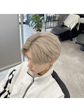 トイロ ウィステリア(toiro wisteria) 圧倒的透明感ホワイトベージュ♪