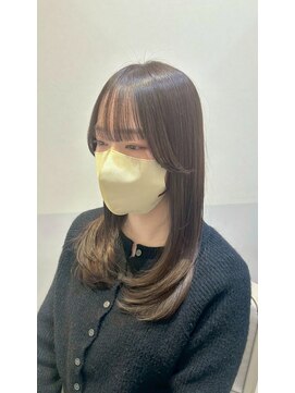 エレノア 枚方(Eleanor) 【飛鳥】レイヤーカット/グレージュ／枚方