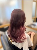 ピンクベージュ×イヤリングカラー