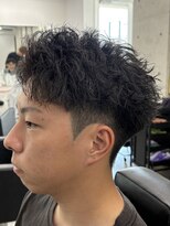 レボ 神宮寺店(Revo) 短め、スパイキーショートピンパーマ