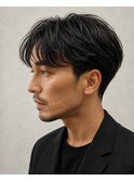 【大人のメンズの清潔感】センターパート/ニュアンスパーマ