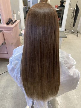 ベリーヘアデザイン 極上のツヤ髪　ロング　トリートメント
