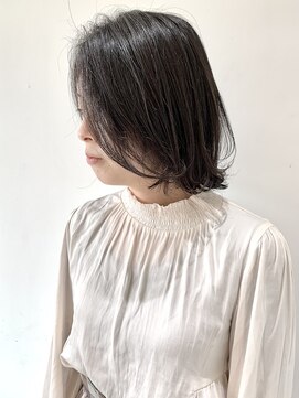 フォーク FOLK 【FOLK】似合わせカットで暗くても透ける♪切りっぱなし外ハネ