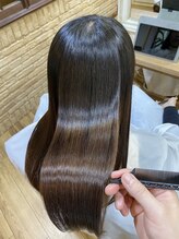 prier×kew hairこだわりのトリートメント・髪質改善で憧れの艶髪に♪