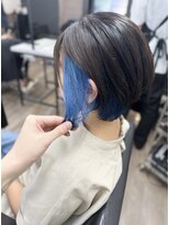 ヴィフ 大船(VIF)&nbsp;インナーカラーブルーショートボブ丸型卵型四角ベース逆三角大船